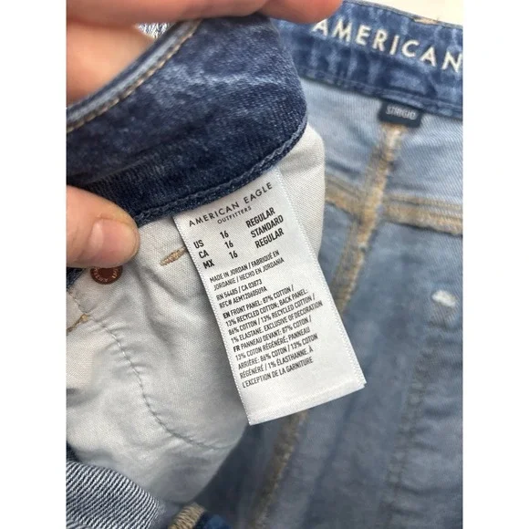 American Eagle Curvy Mom Jeans Strigid (size 16) - Picture 7 of 10